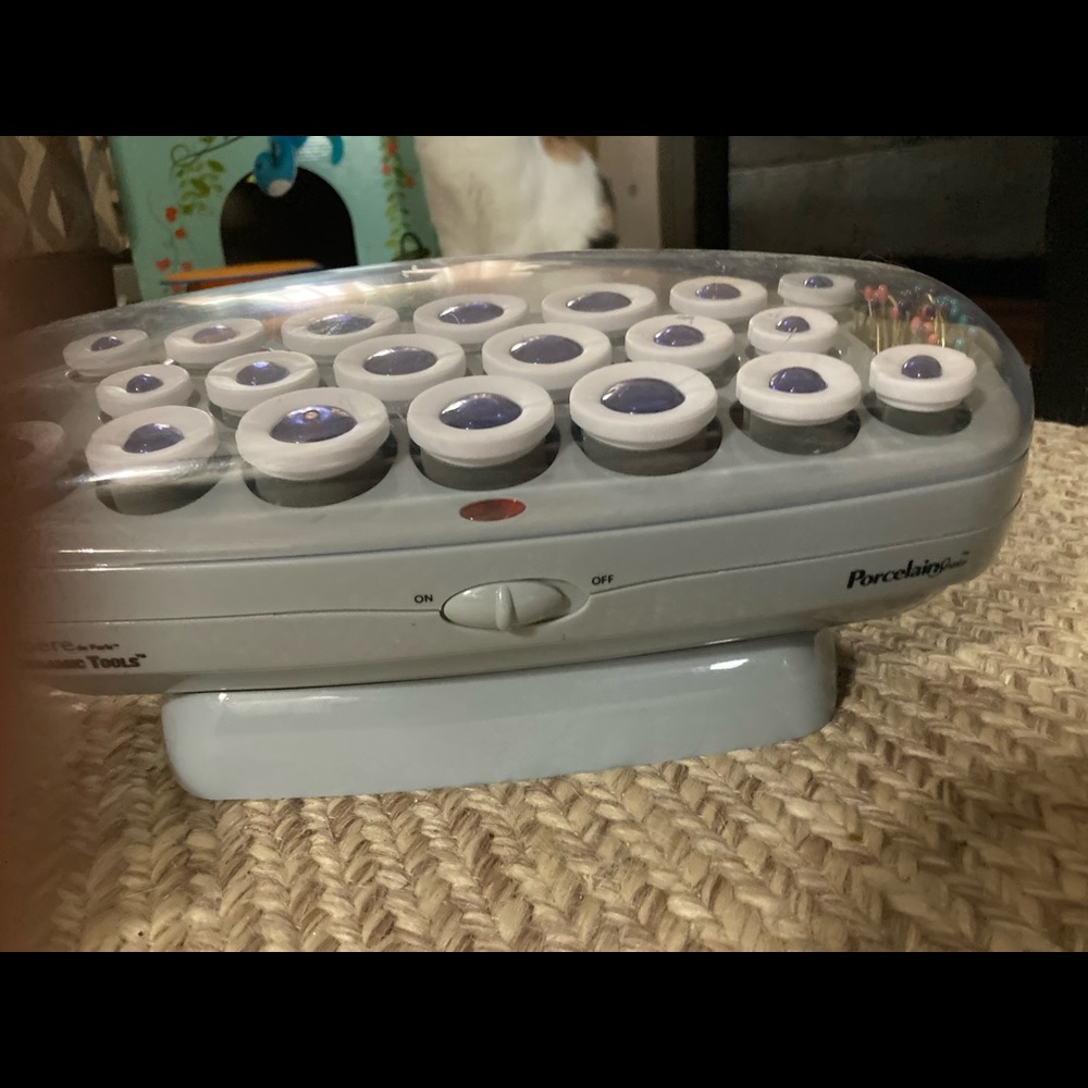 Hot rollers with clips and pins
